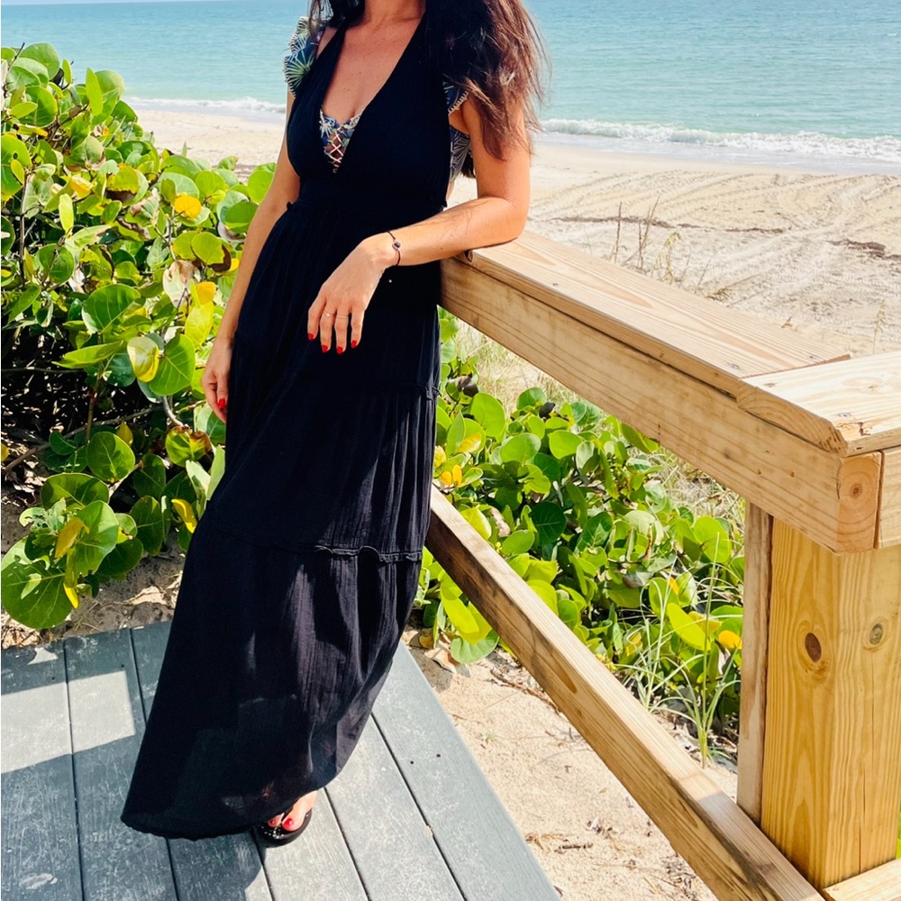 CALZEDONIA Covey cover up black one size for everyone.Maxi